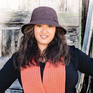 Meet your Posher, Sabrina